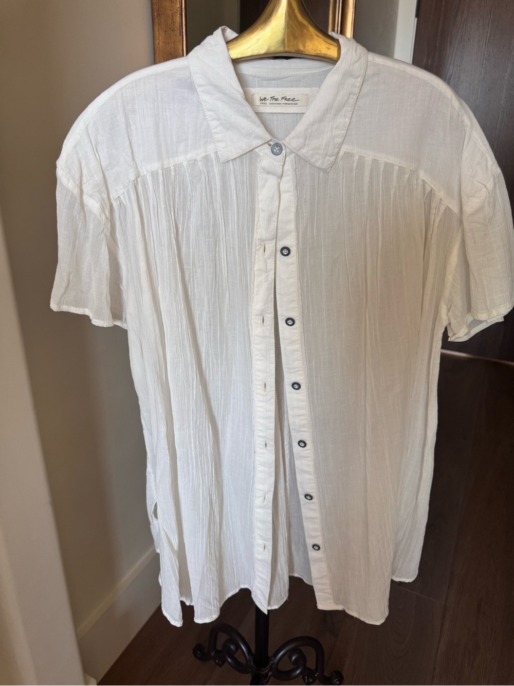 We The Free White Short-Sleeve Button-Up Shirt